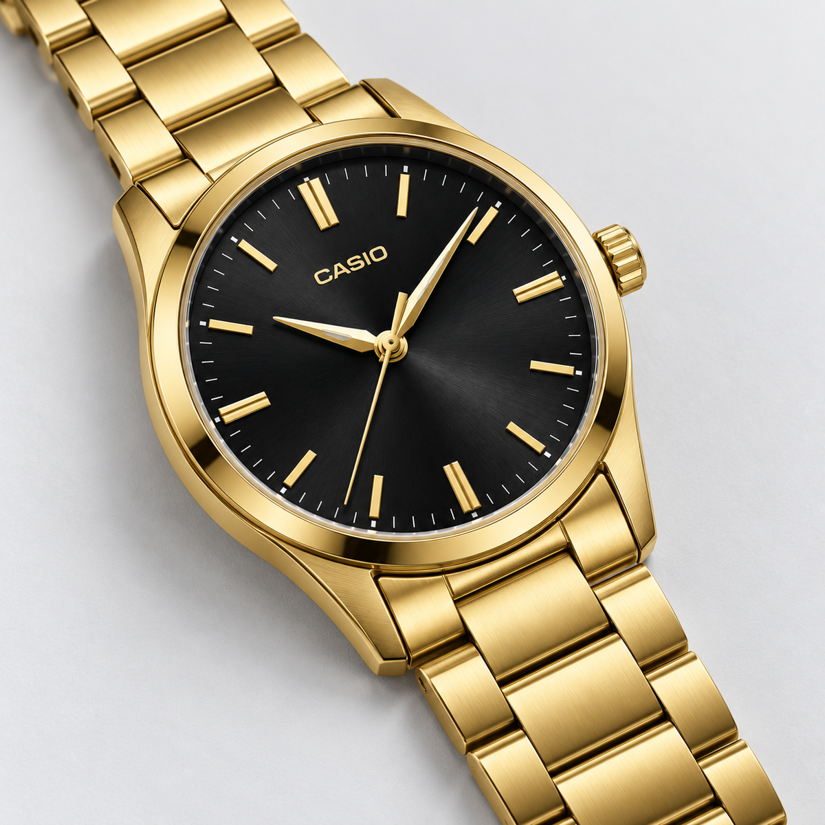Casio Variant — Analog Gold Black — detail view